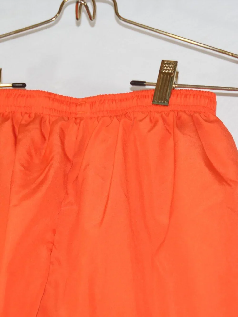 Brooks Women's Running Shorts Orange with Gray Lining Size Sm Adj. Waist - Picture 5 of 6